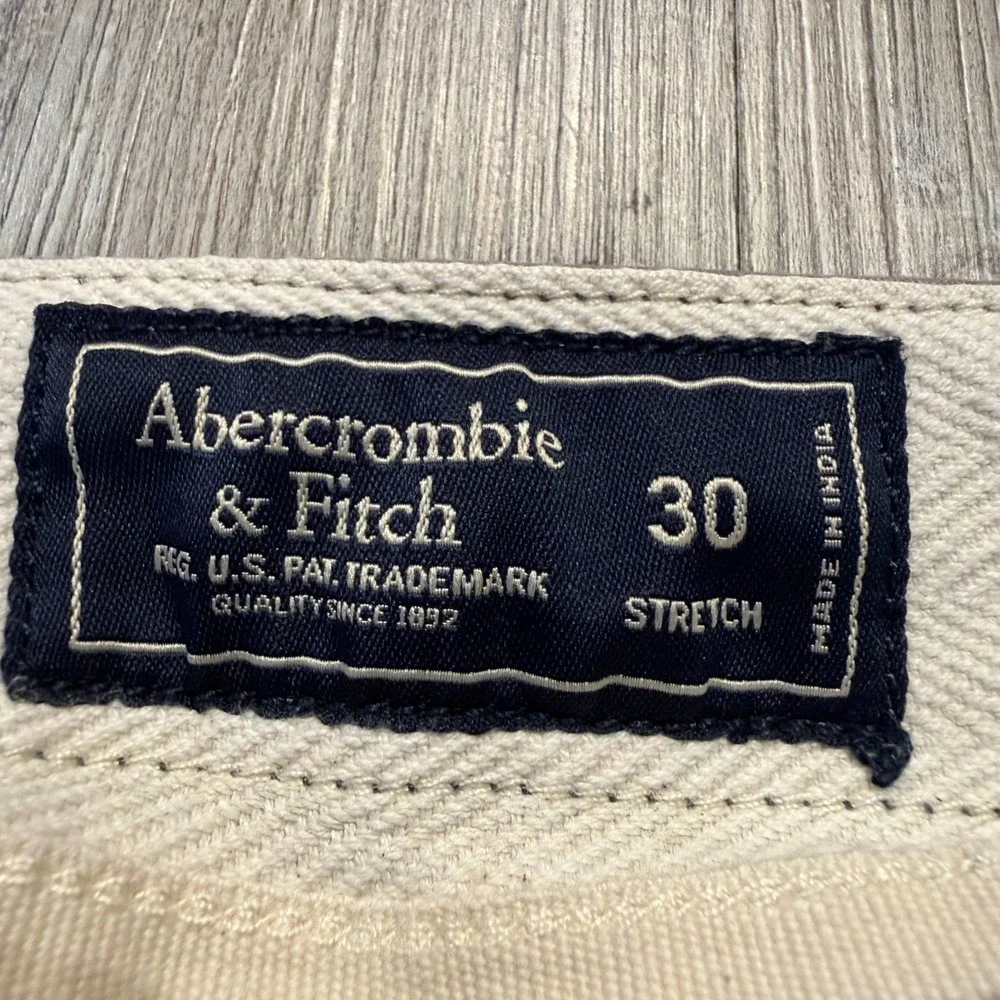 Abercrombie & Fitch Mens 30 Stretch Chino Gray Shorts
